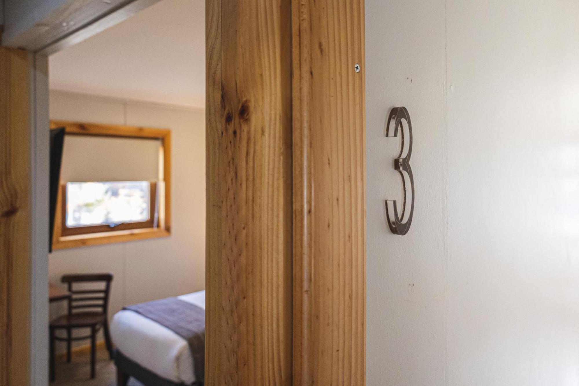 Hotel Fiofio Spa Puerto Williams Ngoại thất bức ảnh